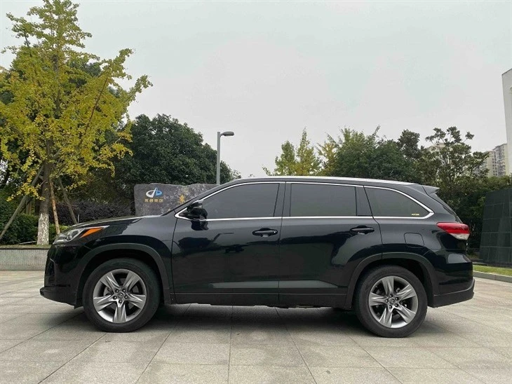 2018 Highlander 2.0T 4WD Luxury Edition 7Seater National VI suppliers 2018 Highlander 2.0T 4WD Luxury Edition 7Seater National VI suppliers