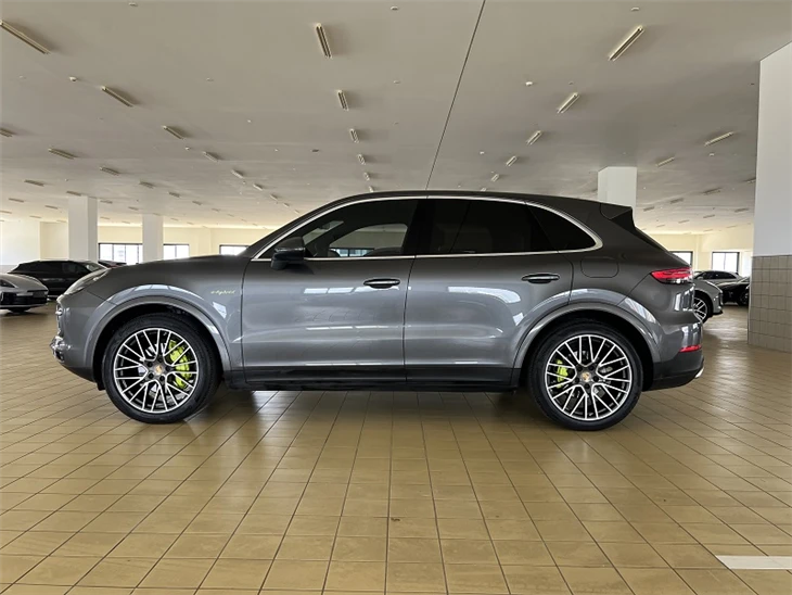2021 Porsche Cayenne E-Hybrid 2 suppliers