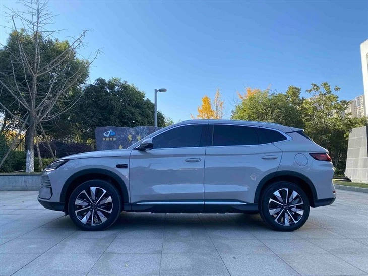 2025 BYD Song PLUS New Energy DMi 112KM Honor Edition suppliers 2025 BYD Song PLUS New Energy DMi 112KM Honor Edition suppliers