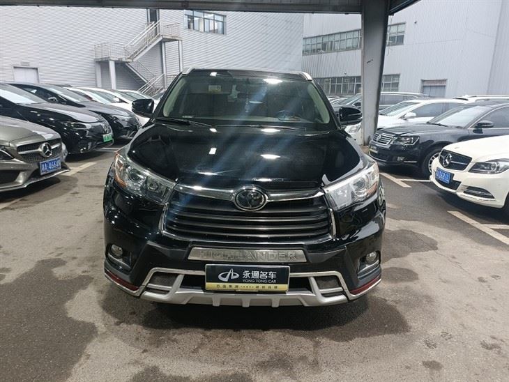Toyota 2015 Highlander 2.0T 4WD Supreme Edition 7 Seater Toyota 2015 Highlander 2.0T 4WD Supreme Edition 7 Seater