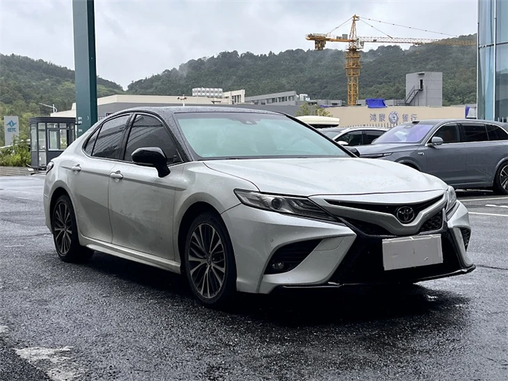 Toyota 2019 Camry 2.5S Feng Shang Edition suppliers Toyota 2019 Camry 2.5S Feng Shang Edition suppliers